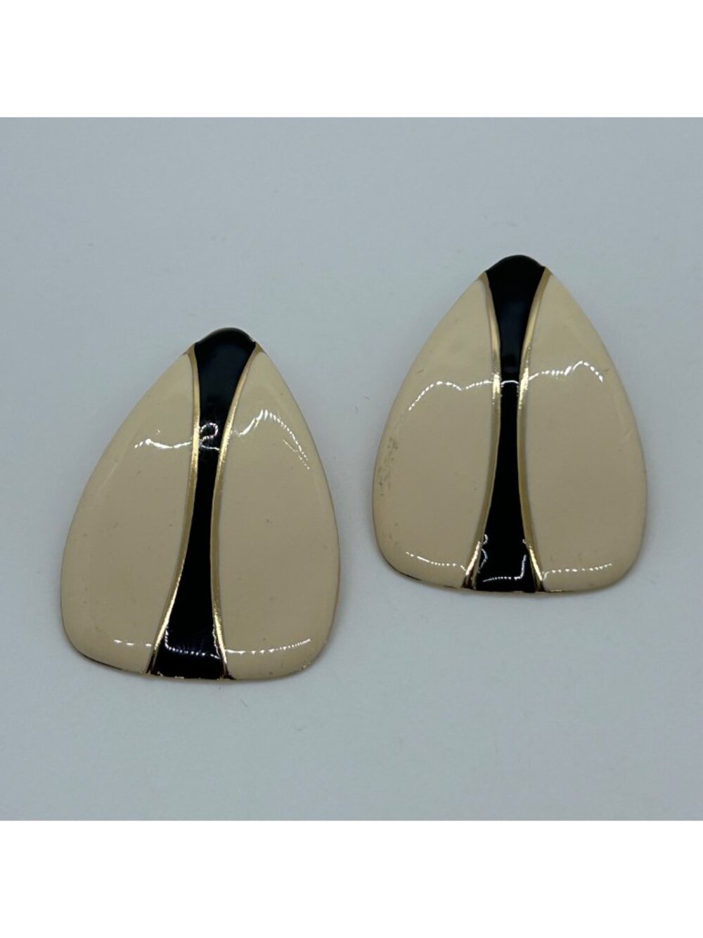 Vintage Modernist Pierced Earrings Gold-tone Cream Black Enamel Geometric  1980s